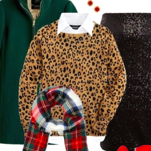 Leopard Sweater - Picture 6 of 7